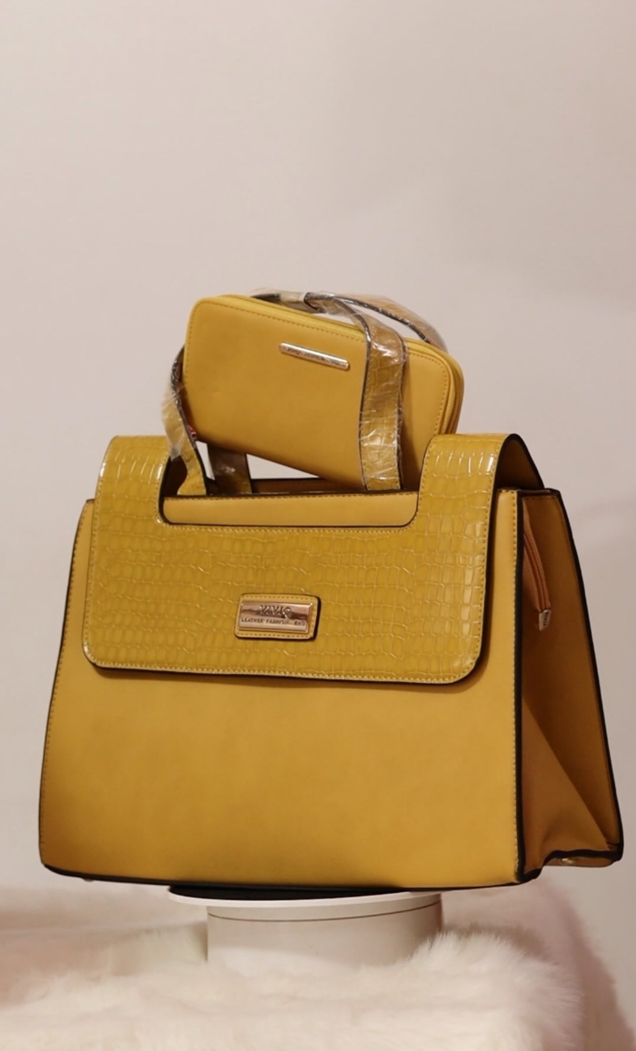 Textured Satchel Handbag in Yellow