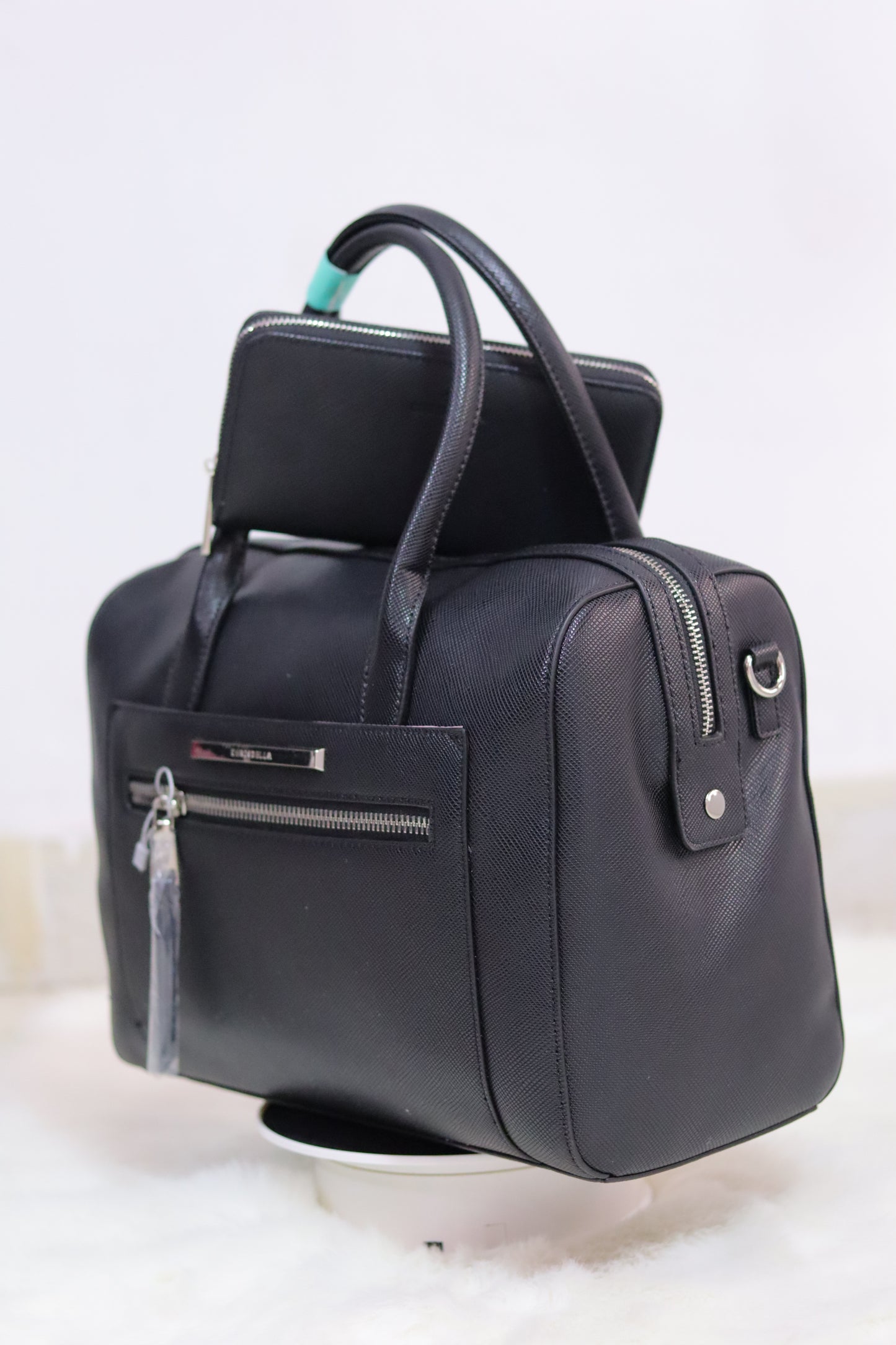 Duffel ChrisBella Handbag in Black