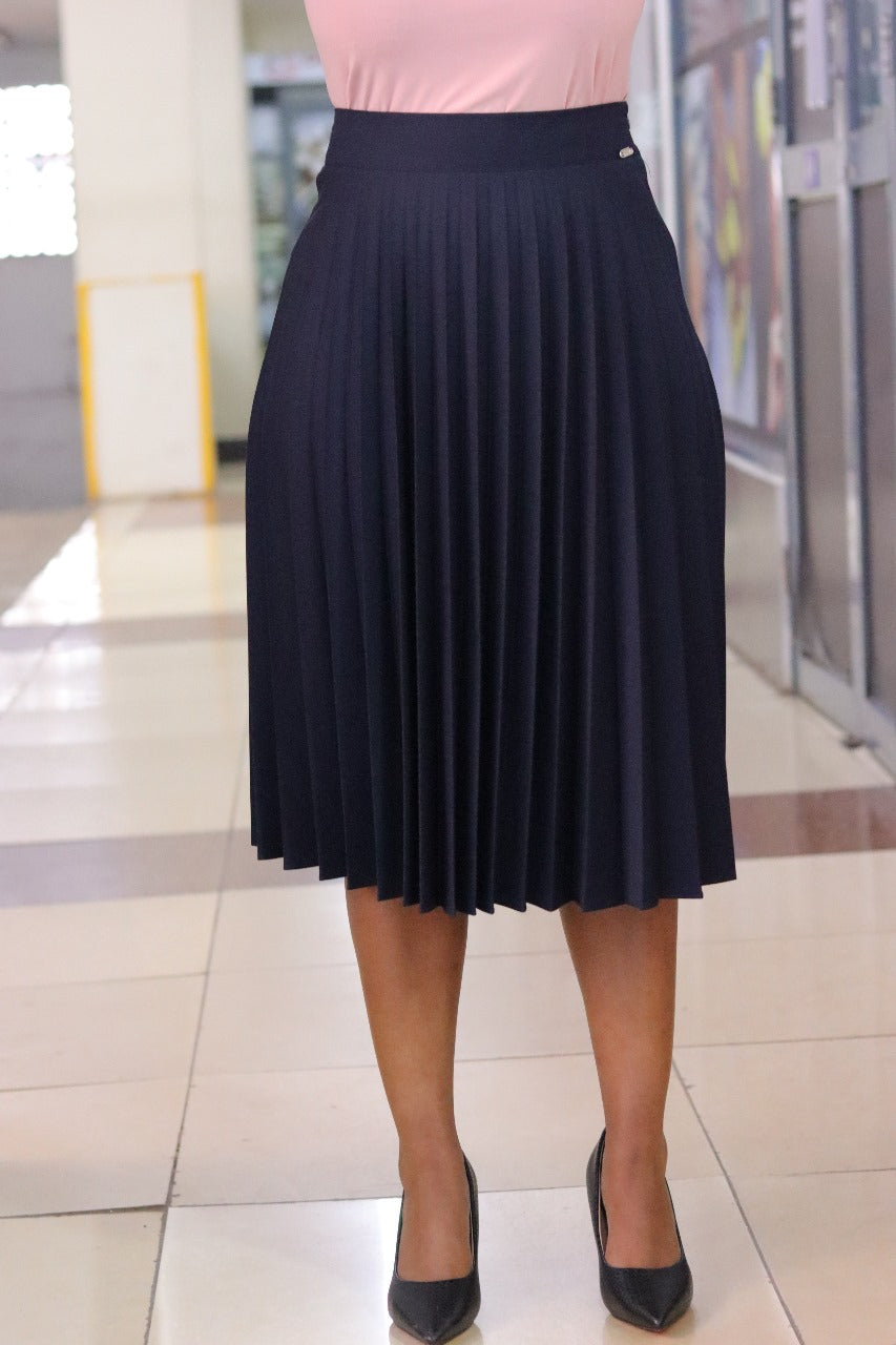 Sunray Pleated Skirt in Black