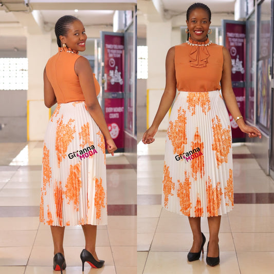 Sunray Pleat Skirt in Orange Print